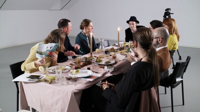 Dinner party selected11 resized